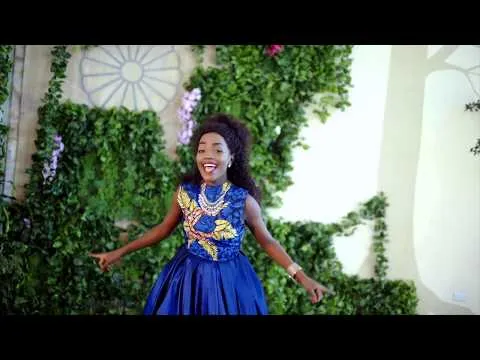 Siteketei, Siangamii official video thumbnail