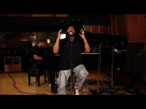 Wonderful Merciful Savior by Anthony Evans video thumbnail
