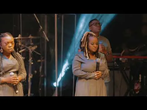 Ukrestu Uyinkosi official video thumbnail