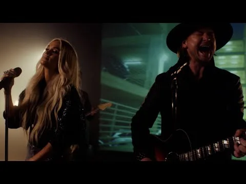 I Wanna Remember by Carrie Underwood video thumbnail
