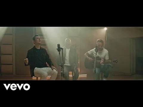 Holy Forever (Español) official video thumbnail