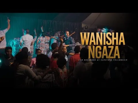 Wanishangaza / Utukuzwe official video thumbnail