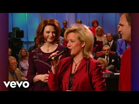 We’re Not Gonna Bow by Gaither Vocal Band video thumbnail
