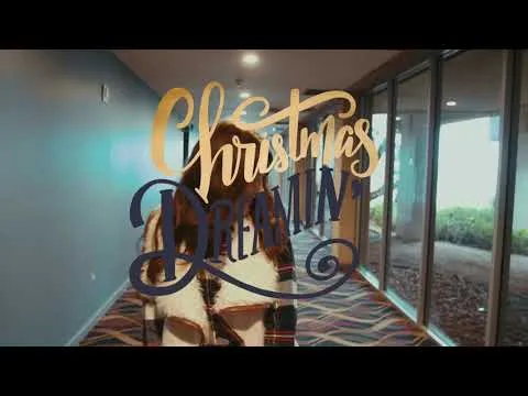 Christmas Dreamin' by Leanna Crawford video thumbnail