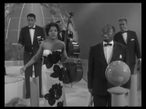 When the Saints Go Marchin' In by Louis Armstrong video thumbnail