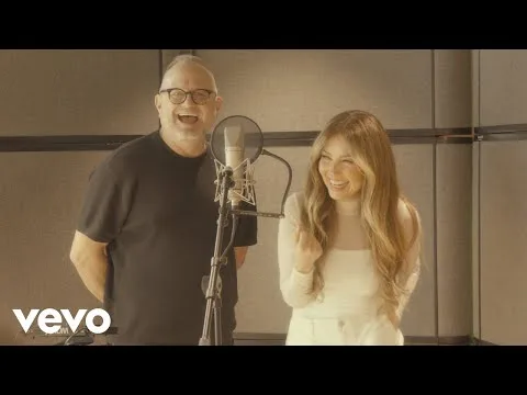 Nació la Luz official video thumbnail