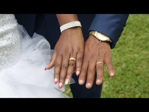 Ahadi Zake official video thumbnail
