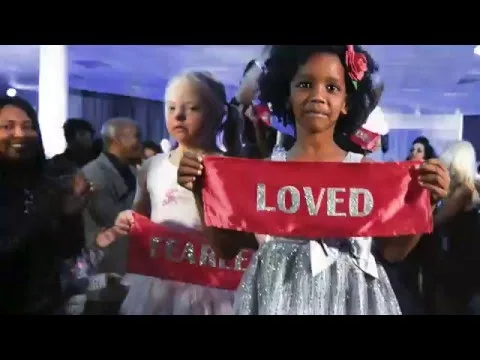 Hey Girl by Nicole C. Mullen video thumbnail