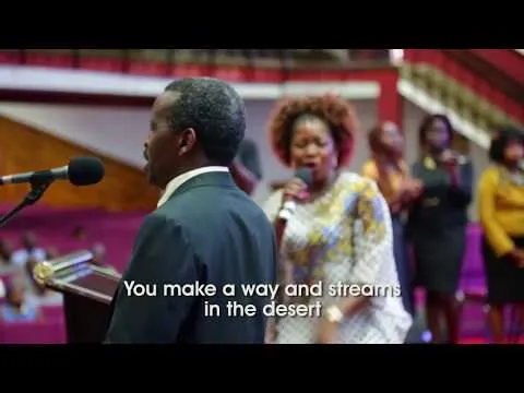 Huniachi (feat. Sifa Voices & Gloria Muliro) by Gloria Muliro video thumbnail